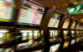 okkplay Live Casino dealer table streamed to Filipino players on mobile